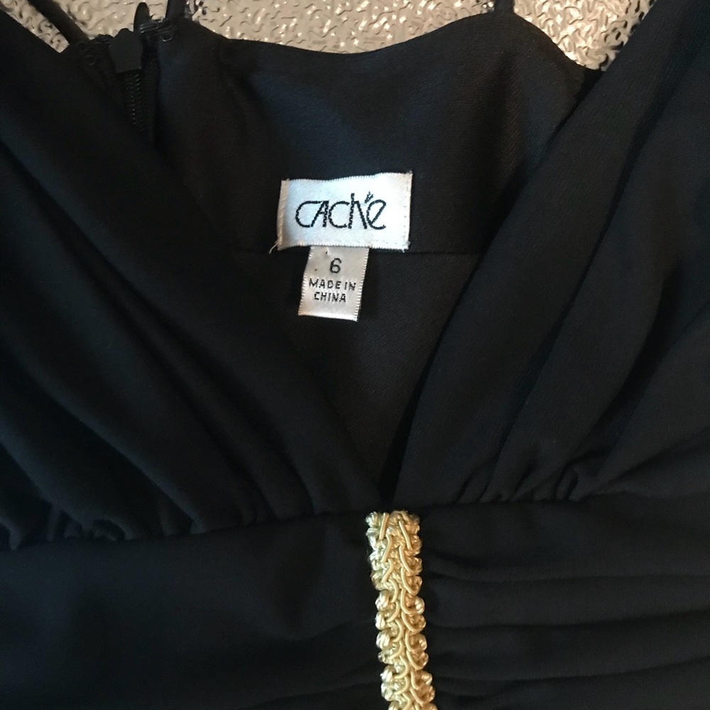 Dress - Picture 6 of 6